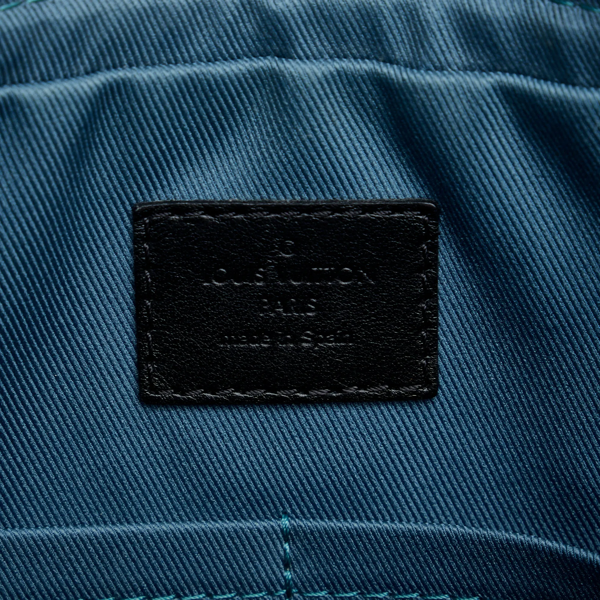 Black Louis Vuitton Damier Graphite Alpha Messenger Bag