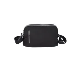 Hunter Medium Messenger Bag
