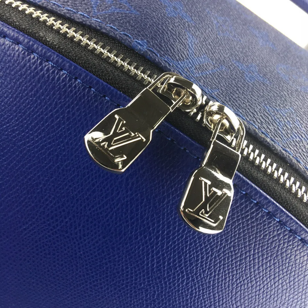 LV Discovery Backpack PM in Taiga & Monogram