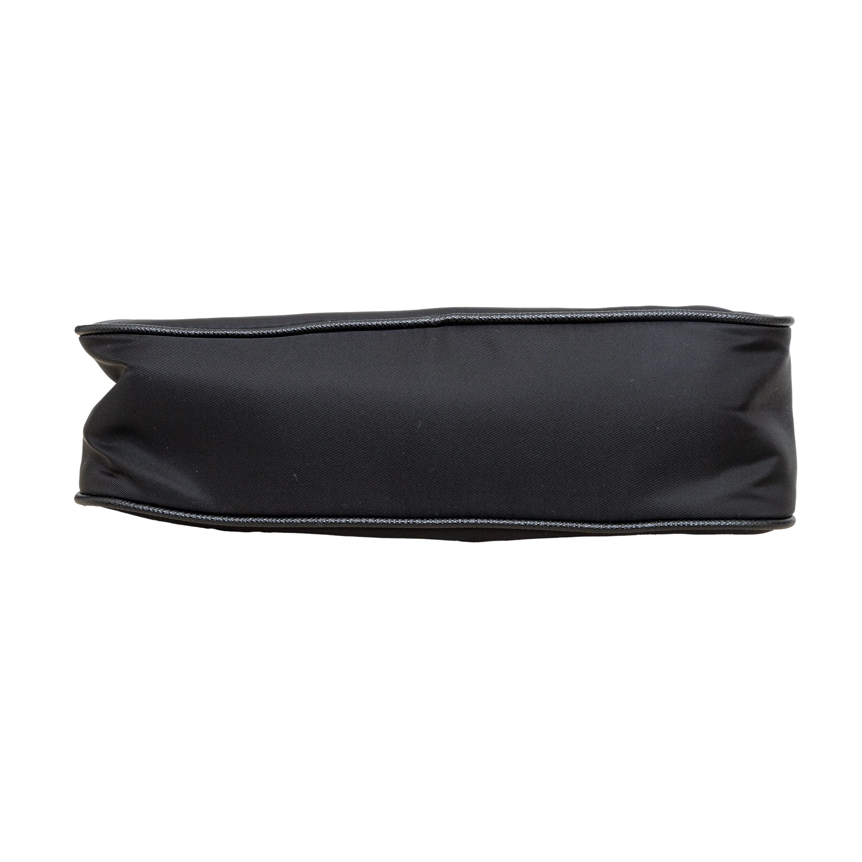 Prada Re-Edition 2005 Shoulder Bag - '20s