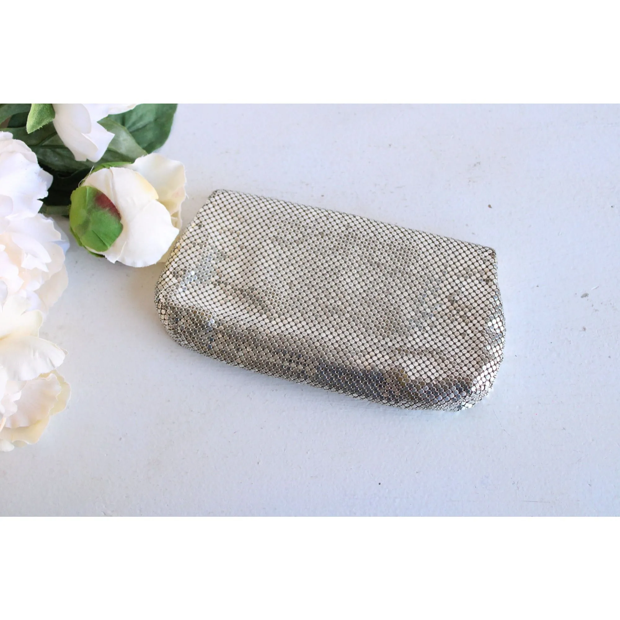 Vintage 1940s Whiting & Davis Silver Clutch Purse