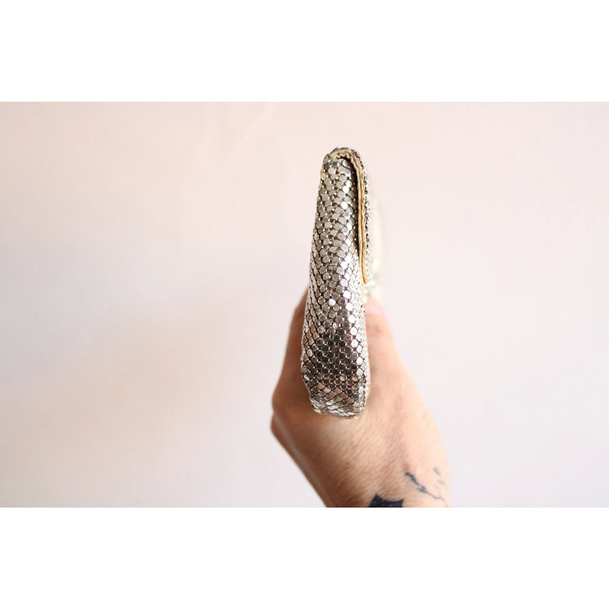 Vintage 1940s Whiting & Davis Silver Clutch Purse